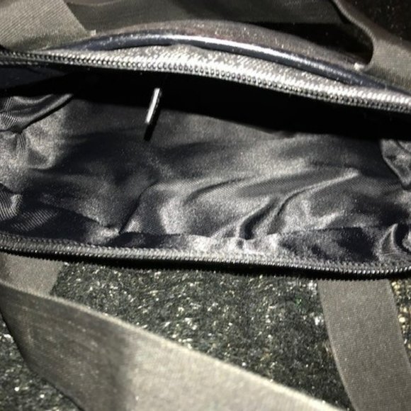 Gucci Vintage Black GG Canvas Handbag/ Shoulder Bag / Tote - 1990's - Picture 15 of 16